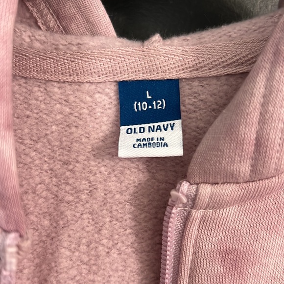 5/$20 Mauve sweatshirt brand new without tags - Picture 2 of 3